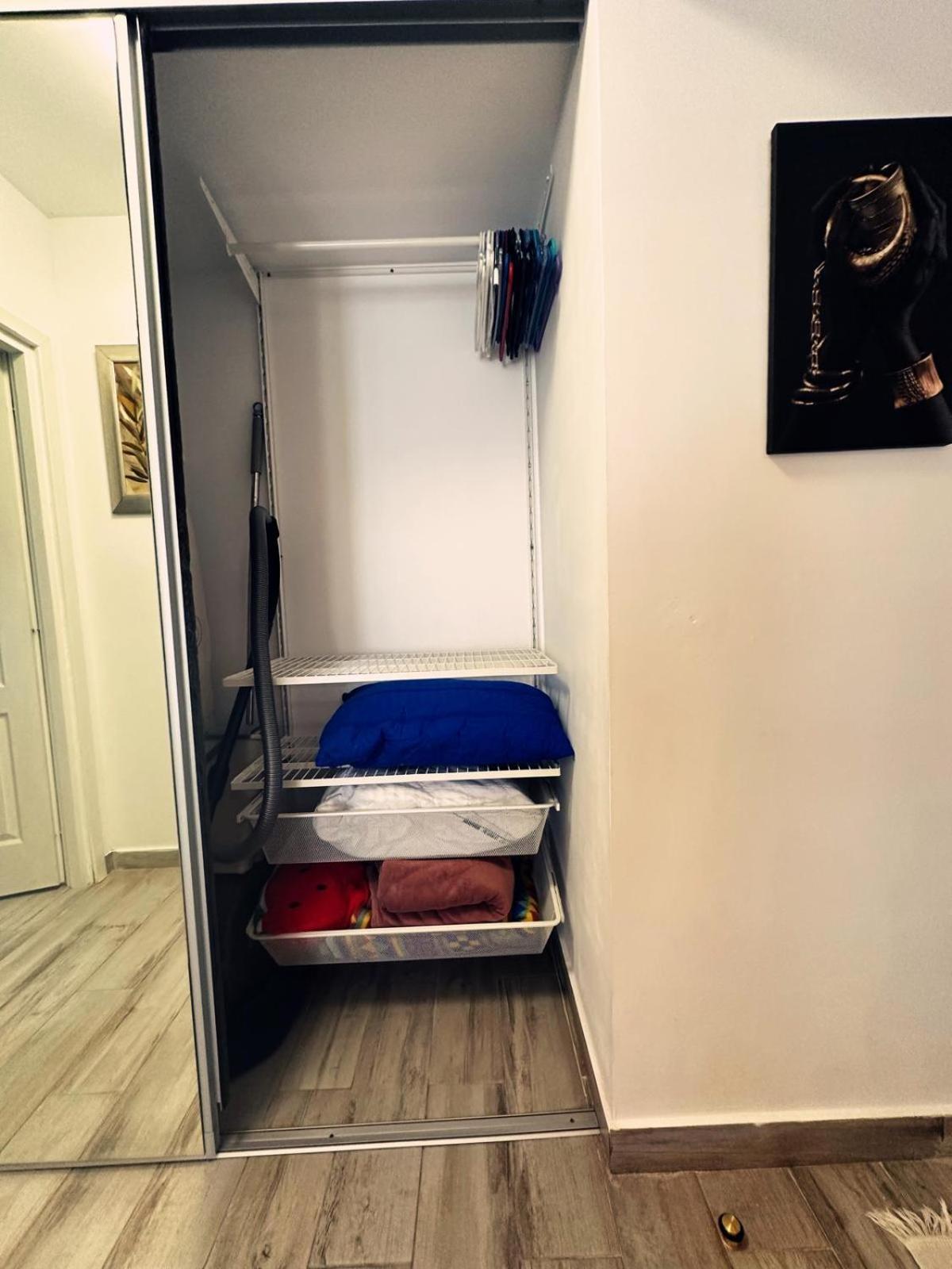 Rohan Studio One Aparthotel Navodari Bagian luar foto