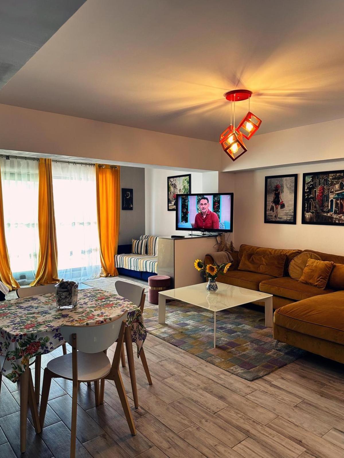 Rohan Studio One Aparthotel Navodari Bagian luar foto